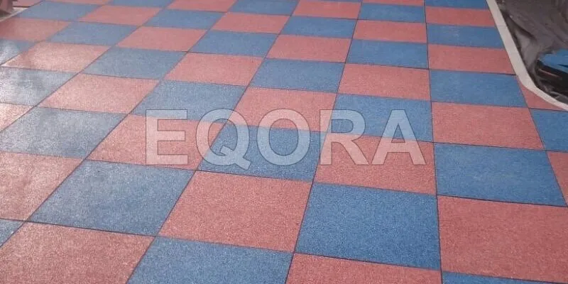 Резиновое покрытие из крошки для автосервисов в Лянторе